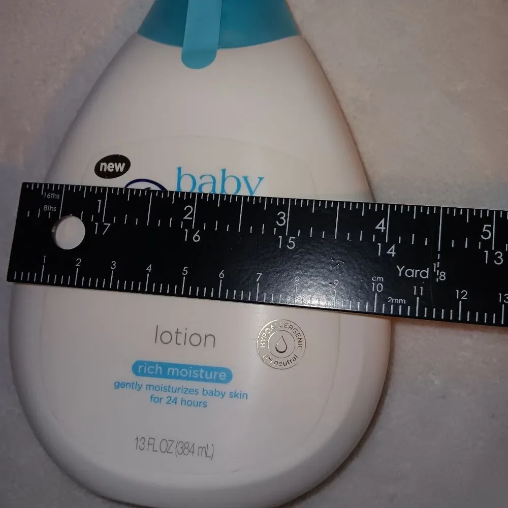 Baby Dove Hypoallergenic tip toe wash and lotion